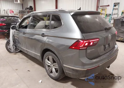 2021 Volkswagen Tiguan 2.0T Se/2.0T Se R-Line Black/2.0T Sel z USA, uszkodzony, nr VIN 3VV2B7AX9MM015933